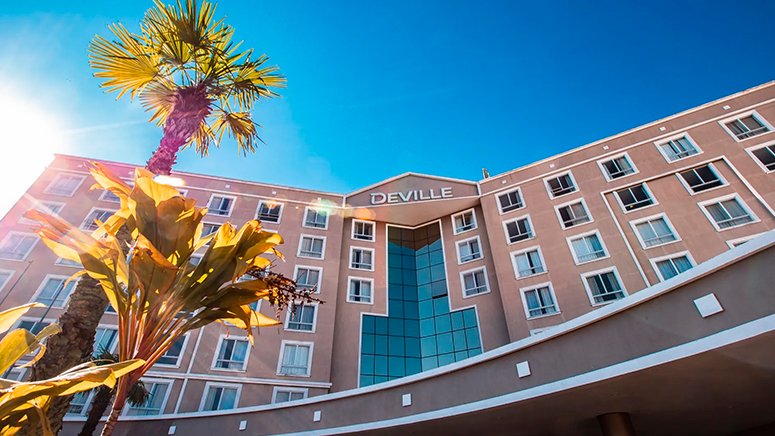 Hotel-deville